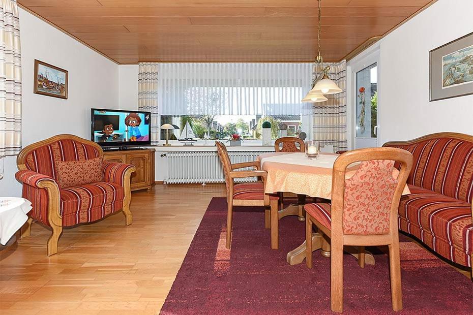 Ferienwohnungen Im Haus Nordseebrise 纽哈灵吉塞尔 外观 照片